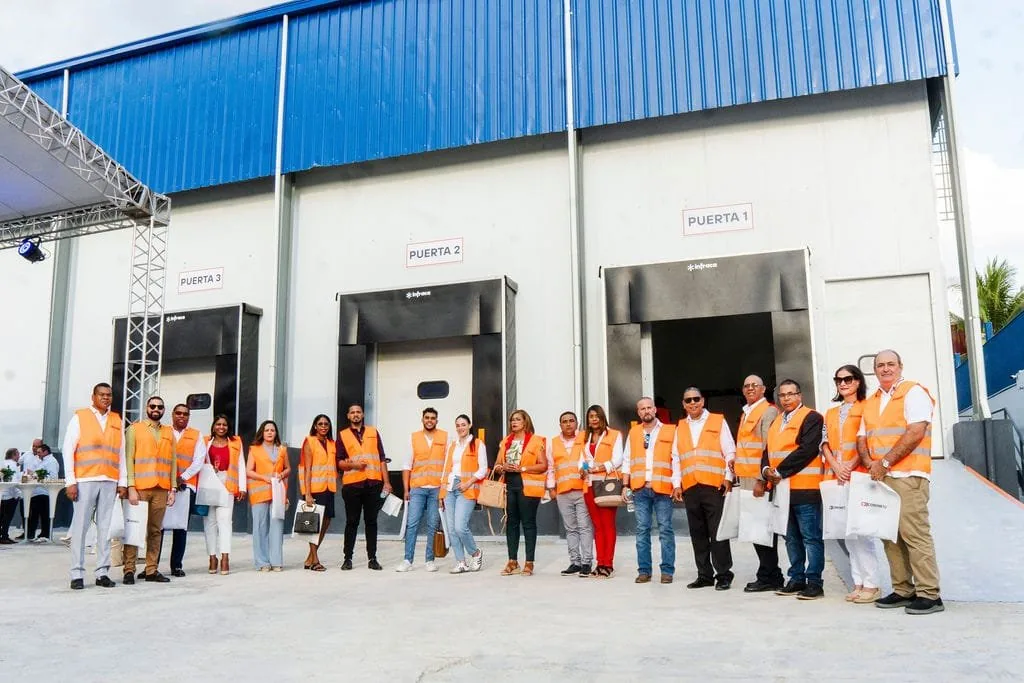 Equipo en planta (foto de NETUNO USA)